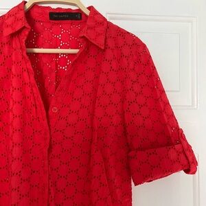 The Limited Eyelet Tabbed 3/4 Sleeve Dress Shirt - red - small